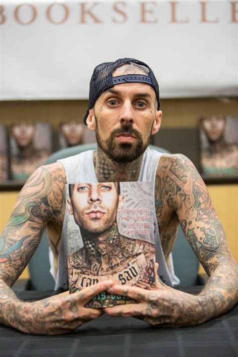 He has described the pain he felt as being like hell. Blink 182 Travis Barker Burns : Painkillers Wouldn T Work ...