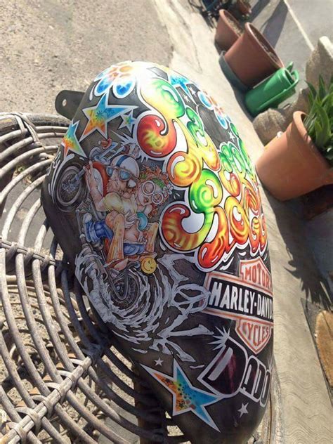 This gallery contains photos of custom motorcycle paint jobs the paintworkz has done on drag bikes over the years. Pin by Who*Cares! on Different paint | Custom motorcycle ...