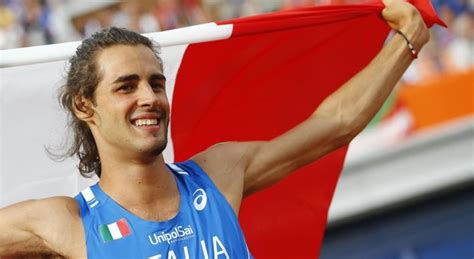 El italiano gianmarco tamberi se presentó en la final de salto de altura con un look muy peculiar: Atletica, Tamberi a Montecarlo. L'azzurro è pronto a un ...