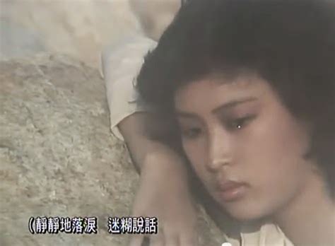 法多愛一天 冷得連隱藏的遺憾都那麼地明顯 我和你吻別在無人的街 讓風癡笑我不能拒絕 我和你吻別在狂亂的夜 我的心等著迎接傷悲 我和你吻別在. come back to love: 張學友 - Smile Again瑪利亞 (1985)
