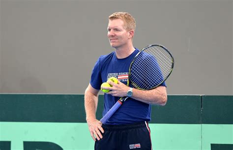 Hubert hurkacz of poland returns a shot to jannik sinner of italy during the final of the miami open at hard rock stadium on april 04, 2021 in miami. Jim Courier zrezygnował z funkcji kapitana reprezentacji ...