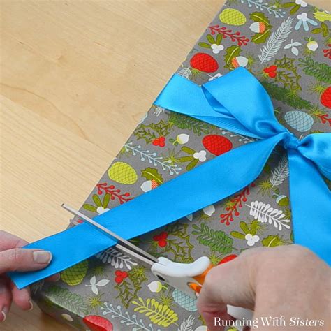 This guide breaks down 23 different bow tie outfits. How To Tie A Perfect Bow - Running With Sisters