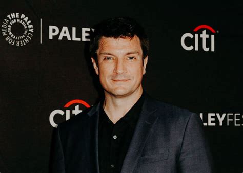 Nathan fillion weight loss is the talk of the town at the moment! Nathan Fillion Underwent Weight Loss Regime For 'The Rookie'