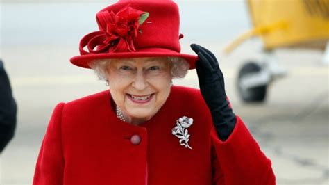 The princess was christened elizabeth alexandra mary in the private chapel at buckingham palace. Queen Elizabeth II. und ihre Gesundheit: Diät-Geheimnis ...