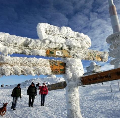 Aufgrund dessen haben es tiefdruckgebiete aus westlichen richtungen schwerer nach mitteleuropa zu gelangen. Wettervorhersage: Der Schnee kommt zurück nach Deutschland ...