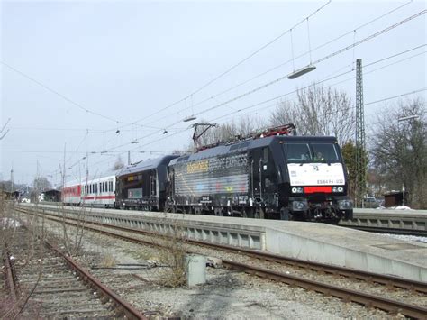 Jetzt zeiten preise& anbieter online vergleichen und das passende bahnticket finden! MRCE Dispolok ES 64 U2-072 Bosporus Sprinter am Bahnhof ...