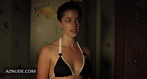 We take no responsibility for the content on any website which we link to, please use your own discretion while surfing the links. Maria bello nude movies - hot pics