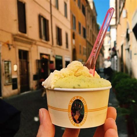 Gelato typically contains 70% less air and more flavouring than other kinds of frozen desserts. Pin auf UpNixt on Instagram