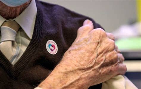 Muscle pain, a general sickness. New strain of coronavirus identified in southern England ...