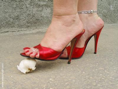 I stomped on a mouse to kill it. 177 best Red Mules images on Pinterest