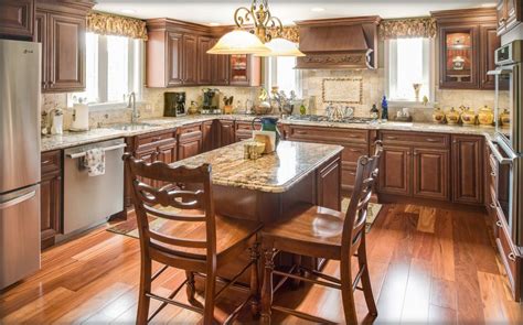 Choose from stock, semi custom or custom kitchen cabinets in all styles and finishes guided by klein kitchen & bath designers. Fabuwood Cabinetry | Beautiful Kitchens