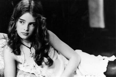 Garry gross, richard prince and the story behind the brooke shields photograph. "Pretty baby" di Louis Malle, (1978) con la tredicenne ...