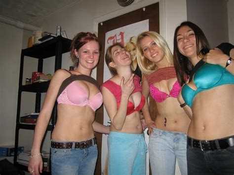 Gangbanged, amateur french, amateur gang bang. College Girls Flahsing - Picture | eBaum's World