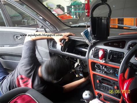 Aircond proton saga blm kejap ada kejap tidak ada myrujukan. Sejuk, Segar & Nyaman...: Cuci 'cooling coil' aircond kereta..