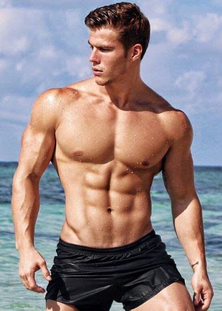 Schon äußerlich wirkt florian homm wie der prototyp des erzkapitalisten. Male Model, Beautiful Man, Cute Boy, Hot, Sexy, Handsome ...