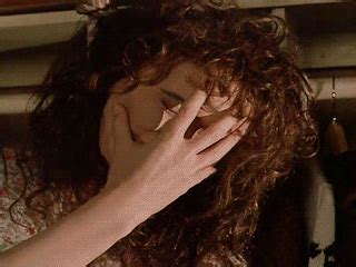 Geena davis // beetlejuice (1988). O&O, Inc GIF - Find & Share on GIPHY | Beetlejuice ...