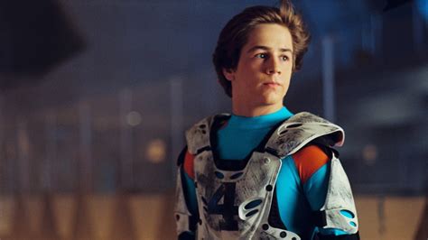 The film stars michael angarano, danielle panabaker, mary elizabeth winstead, kelly preston and kurt russell. Sky High (2005) | FilmFed - Movies, Ratings, Reviews, and ...