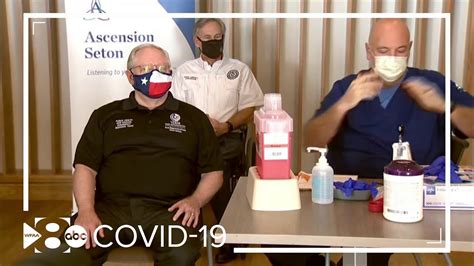 Abbott was at collin county fundraiser day before. Watch Live: Gov. Greg Abbott receives COVID-19 vaccine ...