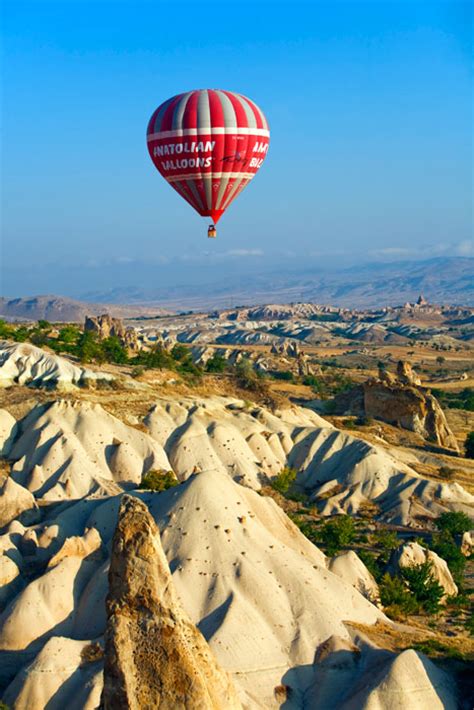 Ver más ideas sobre turquía, capadocia, capadocia turquia. Volar en globo sobre Capadocia al amanecer, para una vez ...