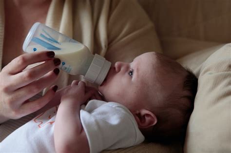 Some children quickly outgrow the baby bath, while others still fit inside comfortably at one year old. Can you put oatmeal cereal in a baby bottle? - Simply Oatmeal