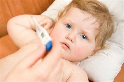 Ngoài ra, khi tiêm vắc xin phòng cúm tại vnvc, cả gia đình bạn đều sẽ được khám sàng lọc trước để đặt lịch tiêm vắc xin cúm cho gia đình, bạn có thể gọi đến hotline 1800 6595 (miễn phí) hoặc để. Tiêm vắc-xin sởi có gây sốt không?