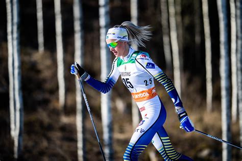 Beim massenstart in oslo gelingt frida karlsson eine sensationelle aufholjagd. Frida Karlsson (SWE) - Bildergalerie Langlauf Weltcup ...