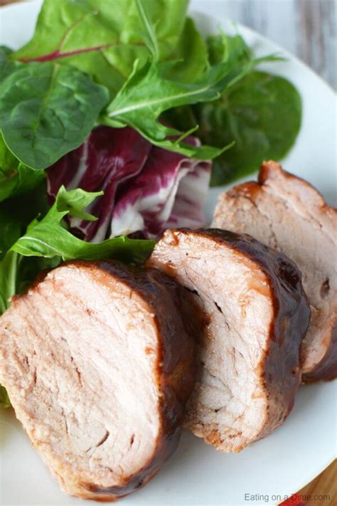 Transfer pork to a large plate and cover with aluminum foil. Pork Fillet Roasted In Foil / BBQ Pork Loin Roast Recipe with Honey & Garlic ... : This takes ...