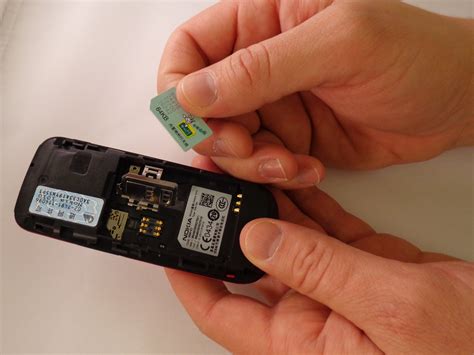 Check to make sure you have all of the necessary parts to build the sim card reader. Nokia 1010 SIM Card Replacement - iFixit Repair Guide