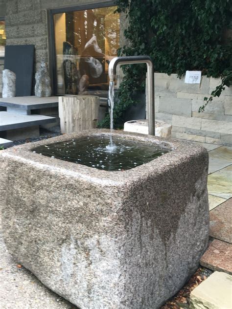 Suche verfeinern tischdecke garten paradiesgarten terrasse schirm blech blumentopf pflanzwanne pflaster 8 cm stabelboxen kunststoff abdeckung rund aufbewahrungsboxen kunststoff transparent blumentopf messing euromac2 kunststoff formen ubertopf. Granittrog abgerundet mit Einlauf | Rinser Natursteinwerk ...