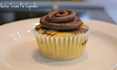 It tastes like a cross between a rich choclate mousse and. Boston Sweet Tea Party: Cheat Sheet: Boston Cream Pie Cupcakes