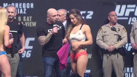 Latest from the ufc and other mma promotions. Police officer checks out Miesha Tate's butt