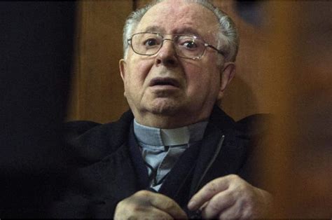 Fernando karadima guilty of sexually abusing minors in chile and ordered him to retire to a life of the ruling, announced by the archbishop, ricardo ezzati, said that father karadima, 80, would be. Caso Karadima: Justicia rechazó demanda de víctimas contra ...