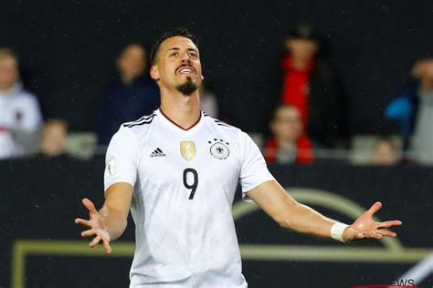 Page) and competitions pages (champions league, premier. Sandro Wagner (ex-Duitse international) hangt zijn ...