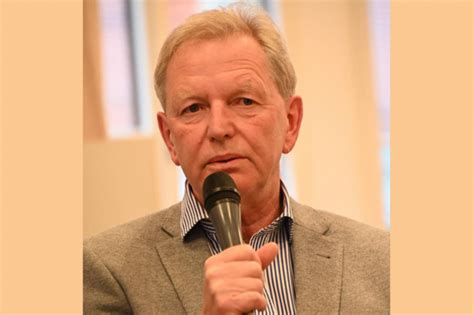 Exzerpte stammen aus einer zeit, in der quellen ausschließlich im. Exzerpt Nach Bohl : "Auskunftsbericht" vom 8. Juni 1967 ...