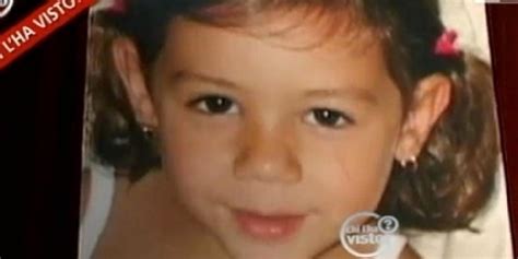 Prima la pista russa con la presunta denise (poi rivelatasi una messa in scena), poi la ragazza rom di scalea, denisa (anch'essa non attendibile), adesso un super testimone. Denise Pipitone: spunta una nuova foto in un campo nomadi