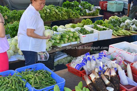 This time i went to the one at jalan harmonium 13/14. Friday Pasar Malam Johor Bahru Puteri Wangsa JK1332 |Johor ...