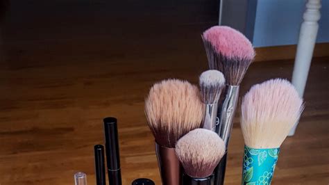 Reddit has an edge over other social media platforms because you're allowed to share nsfw content that you wouldn't on others like instagram or tumblr. This DIY Makeup Brush Holder Made From Wood Is Going Viral ...