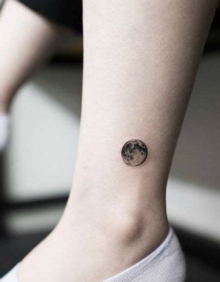 Feb 01, 2021 · a dainty tattoo is a popular choice for women, especially when it's small and cute. Tattoo Mountain Moon Life 32 Ideas | Small moon tattoos, Moon tattoo designs, Small tattoos