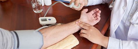 In den meisten fällen ist die ursache für hohen blutdruck unbekannt; Hypertonie: Wann sind Blutdrucksenker sinnvoll?