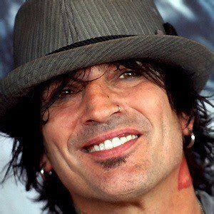 This biography profiles his childhood, music career, life, achievements and. Tommy Lee - Bio, Facts, Family | Famous Birthdays