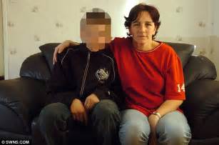 The 18 year old blonde teen katie ray sits between two big black. Jobless mother of 11 Heather Frost to get 6-bed eco-house ...