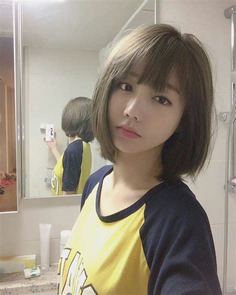 I think i prefer long hair if we're talking attraction. Korean ulzzang girls hair short - Xpicse.com