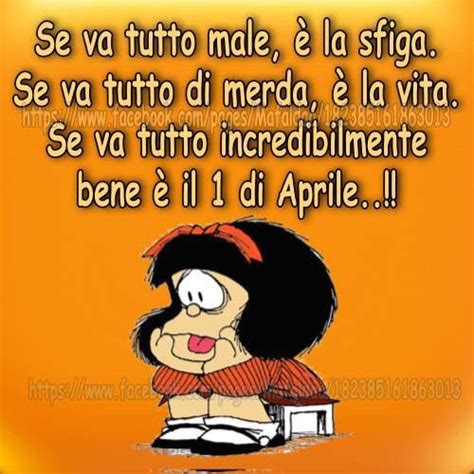 Dai pesciolini di carta attaccati alla schiena o alla sedia di amici, professori, colleghi di ufficio, compagni di scuola, fratelli e genitori, agli scherzi più fantasiosi, questa giornata è. Pesce d'aprile (con immagini) | Citazioni divertenti ...