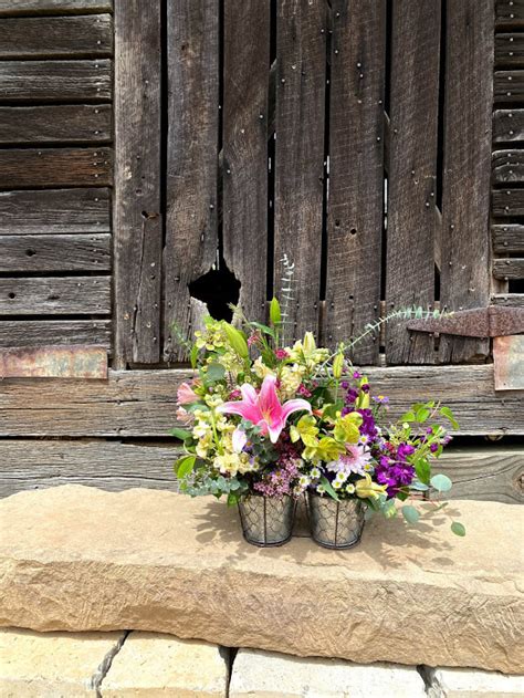 Send fresh flowers from local carlsbad florists today! Flower Ridge Farm - Flower Ridge Farm