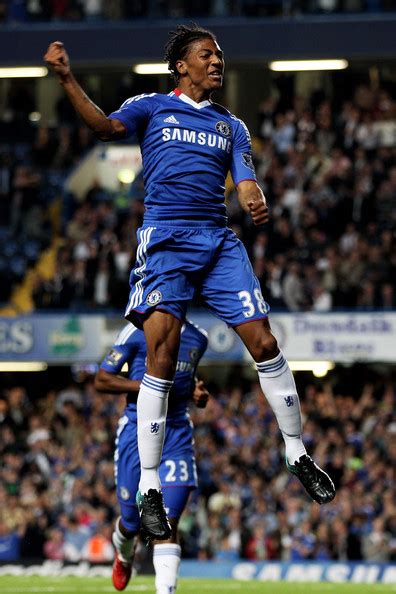 Patrick john miguel van aanholt (born 29 august 1990) is a dutch professional footballer who plays as a left back for premier league club crystal palace. Patrick van Aanholt - Patrick van Aanholt Photos - Chelsea ...