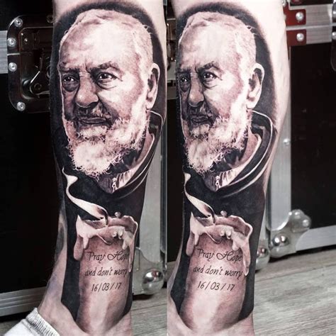 Durante la sua lunga permanenza a san giovanni rotondo non ha mai predicato. Alo Loco Tattoo | Padre Pio | Black and grey realism half ...