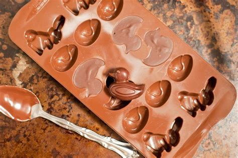 Silicone cake molds have changed the way baking used to be in the past. How do I Use Silicone Molds With Chocolate? | Chocolate candy molds, Homemade rock candy ...