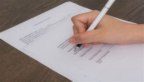 Contoh surat izin sakit ini bisa kamu gunakan untuk keperluan tidak masuk sekolah, kuliah, atau pun kerja. 13 Contoh Surat Pernyataan Izin Orang Tua Untuk Berbagai ...