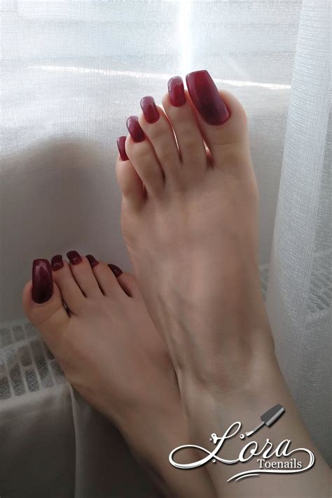 Often pedicures include a foot massage as well. Pin by Randal Tucker on Long nails PHOTO in 2020 | Toe ...