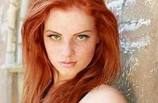 redheads gorgeous redhead freckles brighten haarkleuren patrick roodharige suburbanmen yesgingerfriend